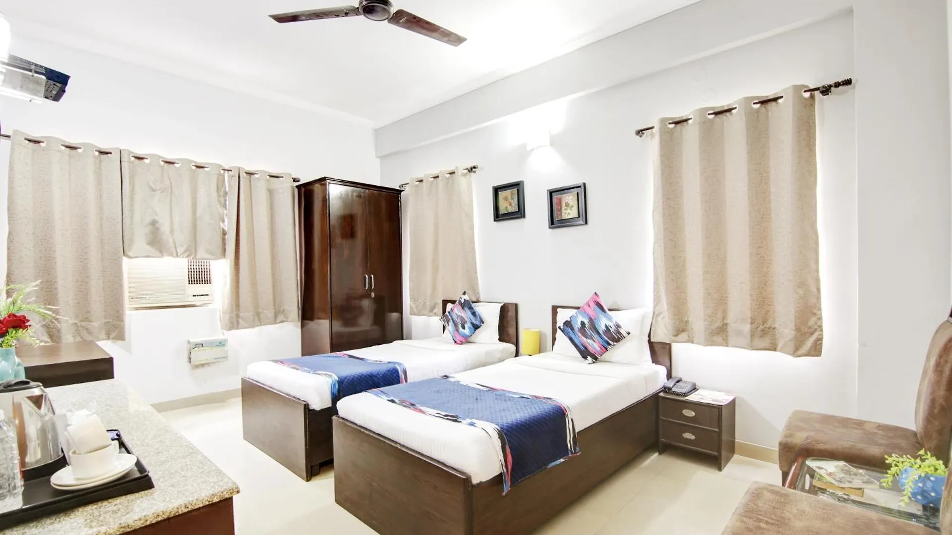 Persona International Hotel Karol Bagh Delhi